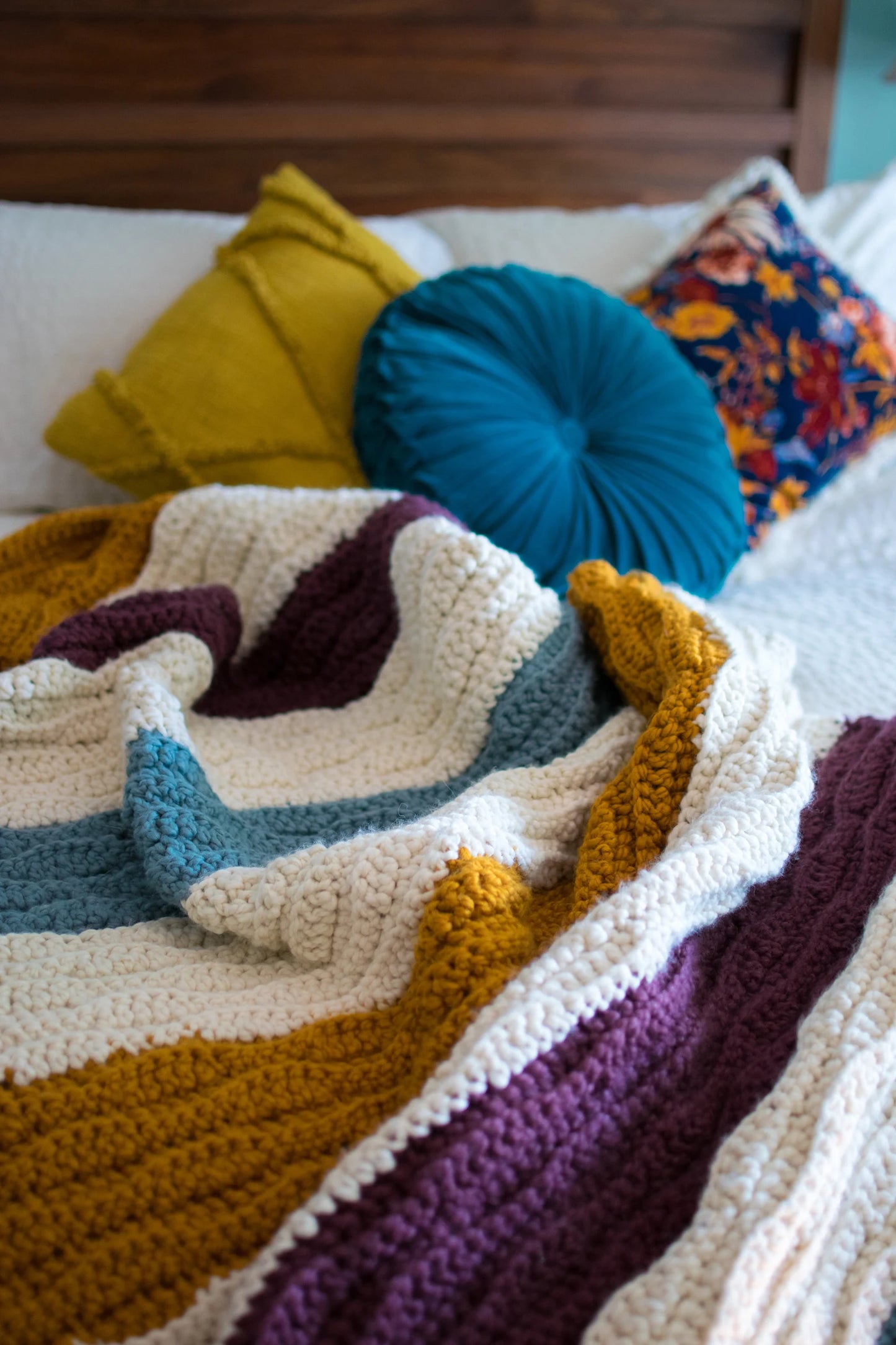 CROCHET PATTERN & Photo tutorial / Modern Crochet Blanket / The Chunky Waves Throw / Easy Crochet Afghan/ PDF Download