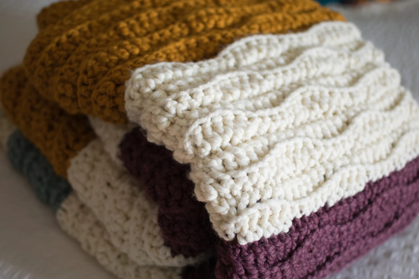 CROCHET PATTERN & Photo tutorial / Modern Crochet Blanket / The Chunky Waves Throw / Easy Crochet Afghan/ PDF Download